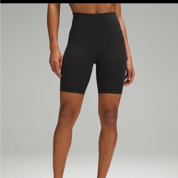 lululemon athletica Pants - Lululemon Black Wunder Train 8 Inch Shorts